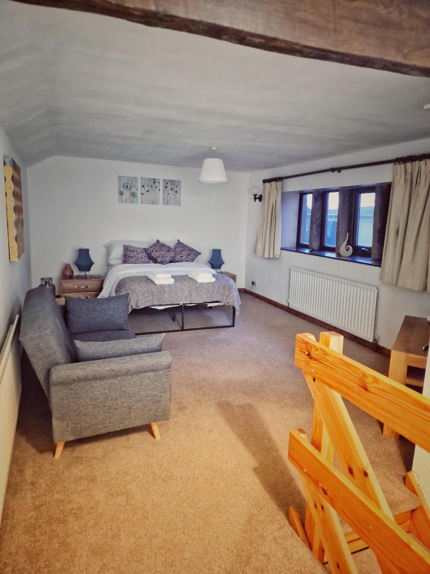 The Lodge@ Beechwood House Mossley Экстерьер фото