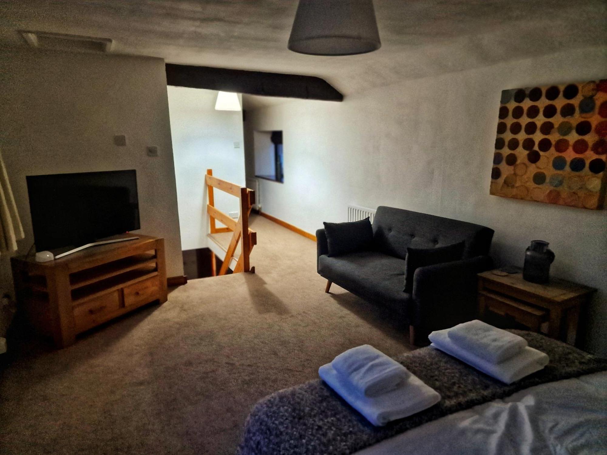 The Lodge@ Beechwood House Mossley Экстерьер фото