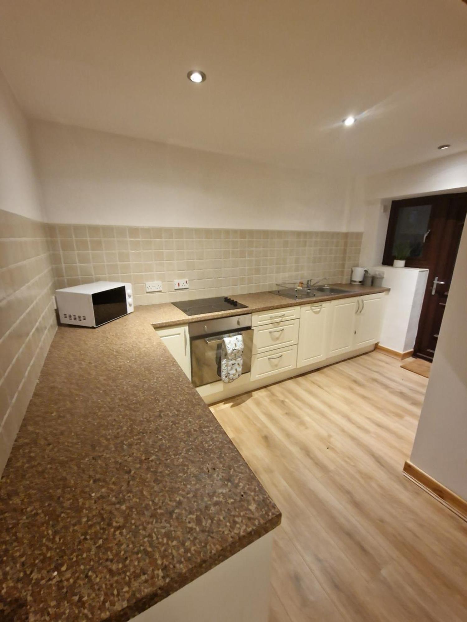 The Lodge@ Beechwood House Mossley Экстерьер фото